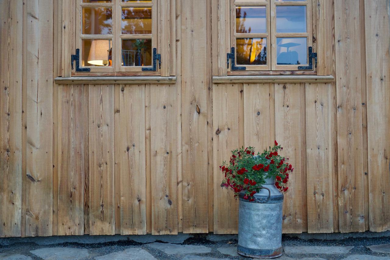 Islandsbaerinn /Old Farm Akureyri Ngoại thất bức ảnh