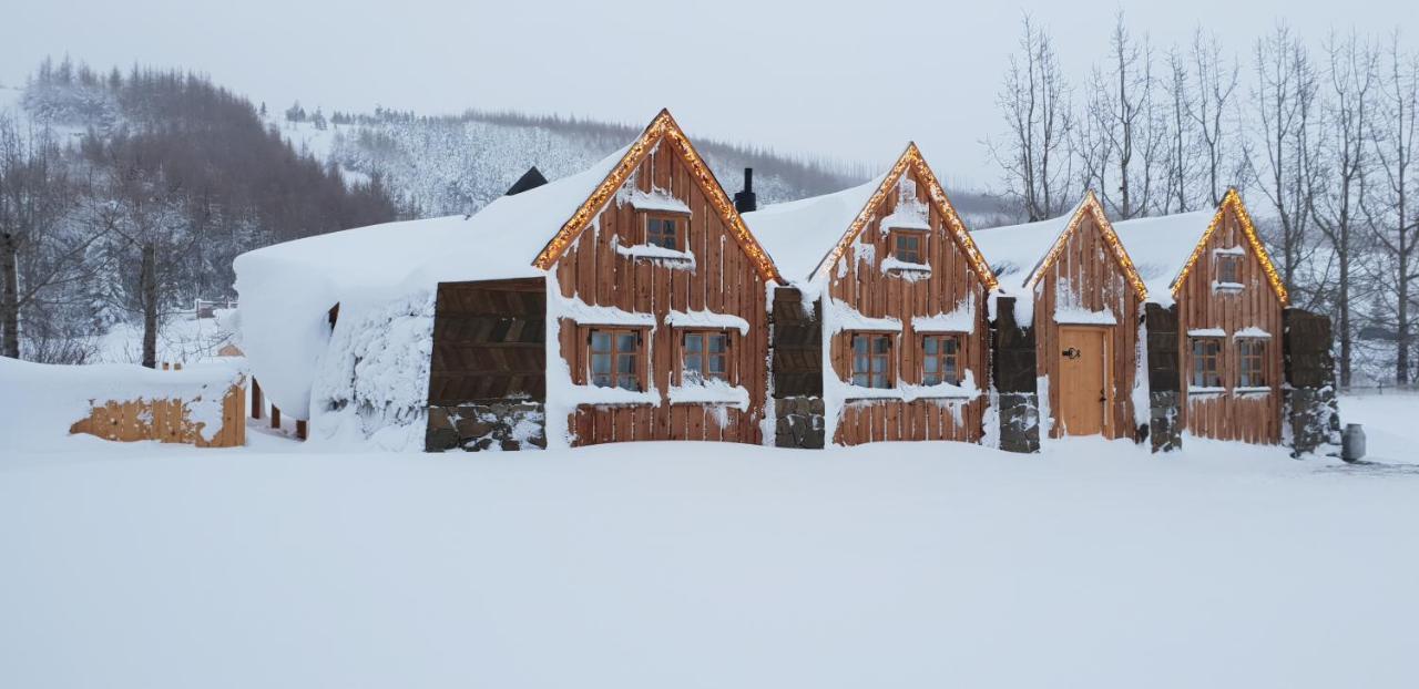 Islandsbaerinn /Old Farm Akureyri Ngoại thất bức ảnh